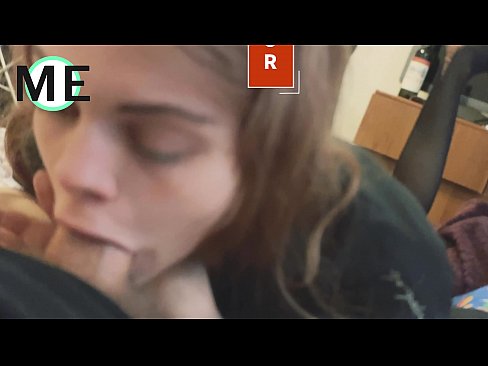 ❤️ Пишка в гърлото, скъсан чорапогащник и скъсани токчета ❤❌ Руско порно в bg.it-com.top ❌❤